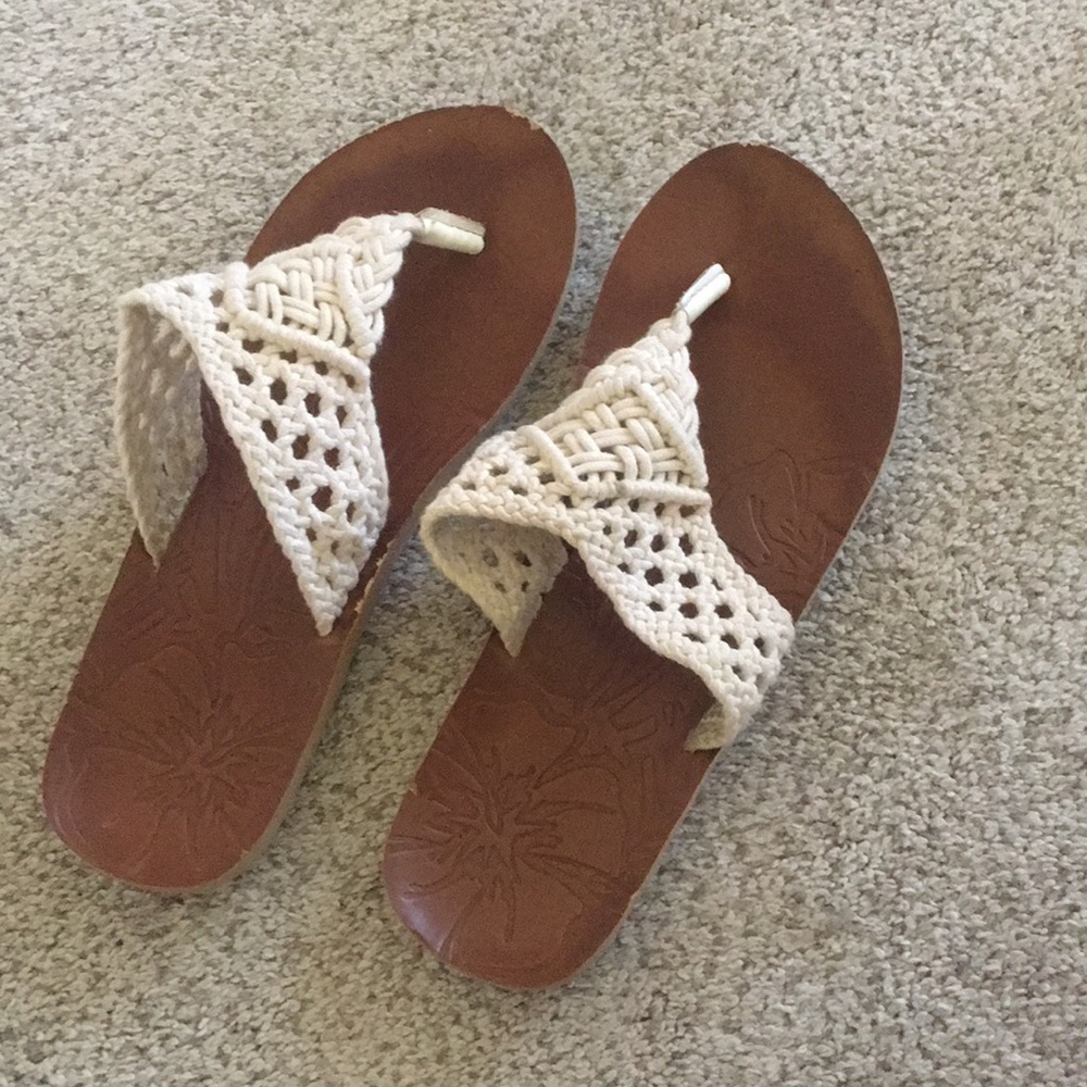 Crocheted flip flops